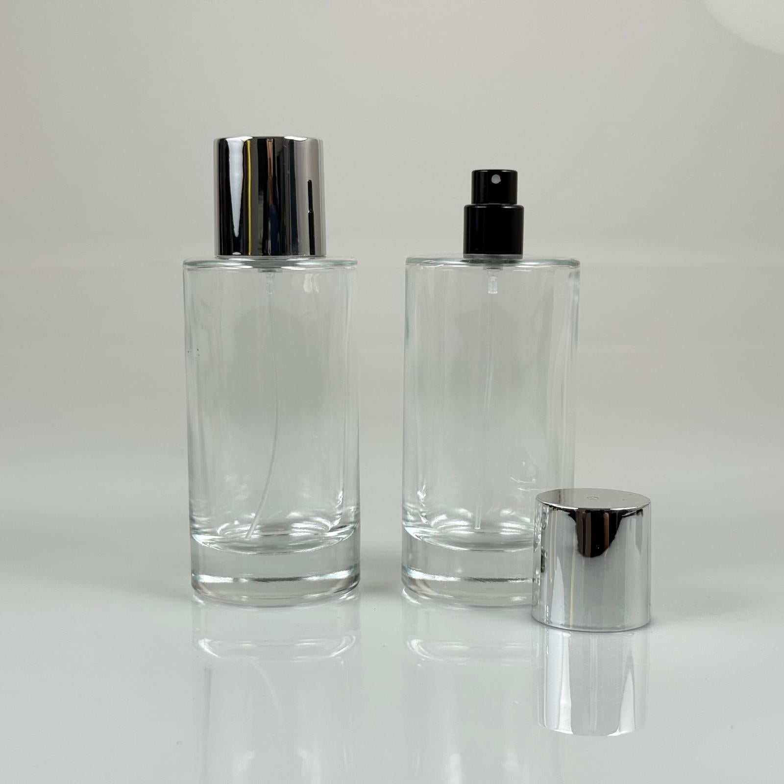 100 ML ЦИЛИНДРИЧЕН МОДЕЛ ЗА ПАРФЮМ SAVAGE - ЧЕРЕН МЕТАЛЕН СПРЕЙ + СРЕБРИСТА ШИРОКА КАПАЧКА (15 ММ УСТИЯ, ЛЕСНО ЗАТВАРЯНЕ С Щракване)