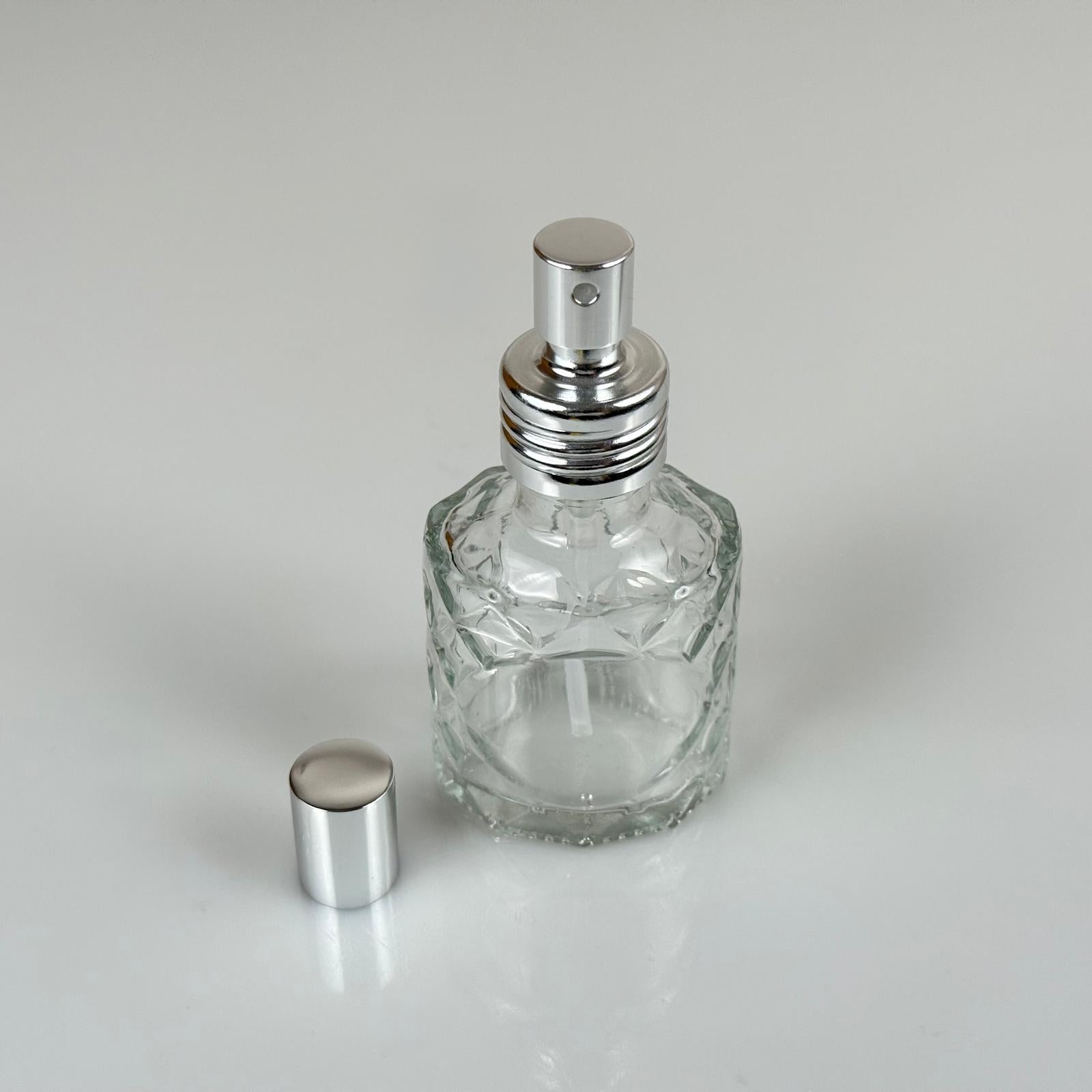 50 ML ВЕЛОРА МОДЕЛ ФЛАК ЗА ПАРФЮМ + ЗАВИНТВАЩ се МЕТАЛЕН КЛАПАН ЗА ПАРФЮМ СПРЕЙ