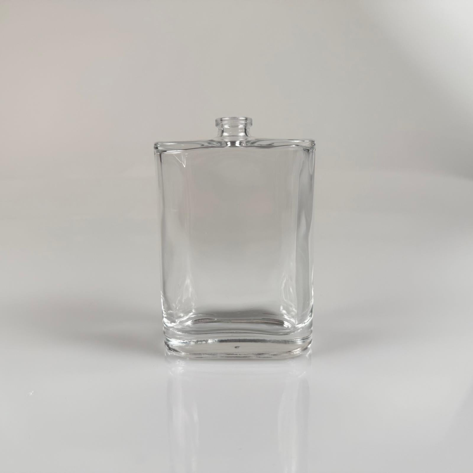 100 ML ПЛОСЪК МОДЕЛ CEO ПАРФЮМНА БУТИЛКА - БЕЗ КАПАЧКА (15 ММ УСТИЕ, ЛЕСНО ЗАТВАРЯНЕ С Щракване)