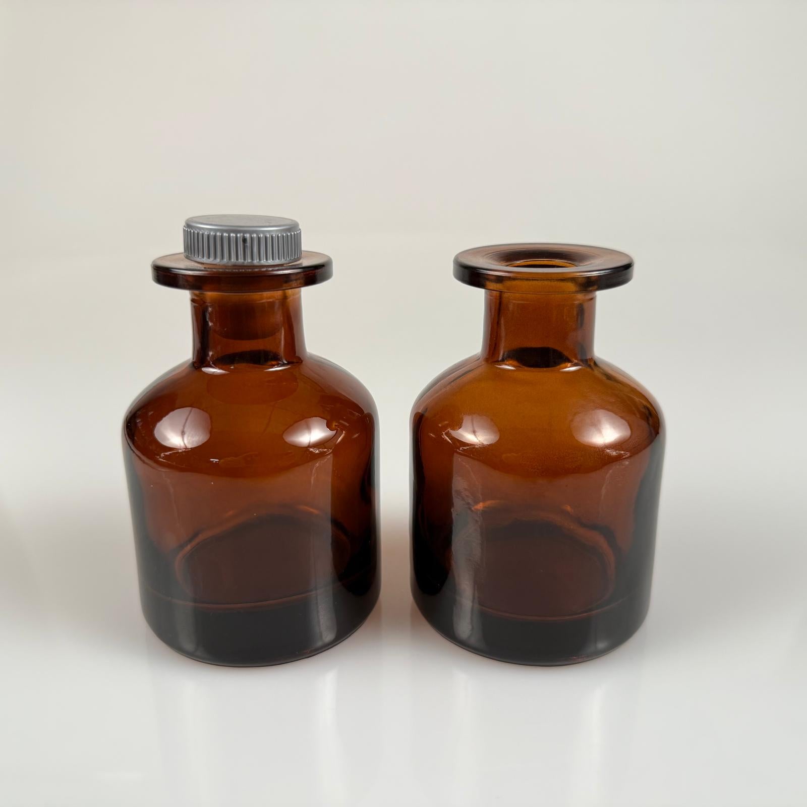 150 CC Цилиндрична бамбукова парфюмна бутилка от кехлибарено стъкло - 150 ml стъклена бутилка с дифузьор + сива коркова запушалка